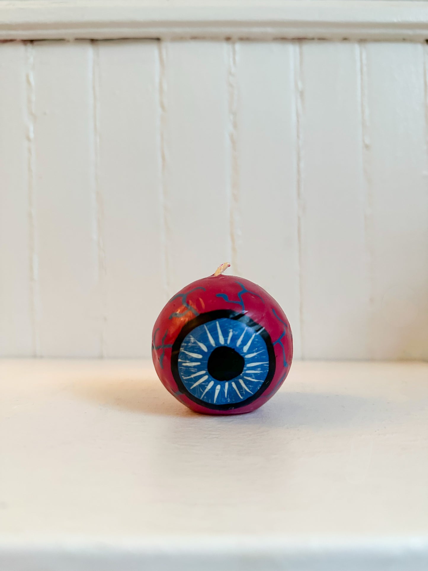 Vintage Round Eye Ball Candle