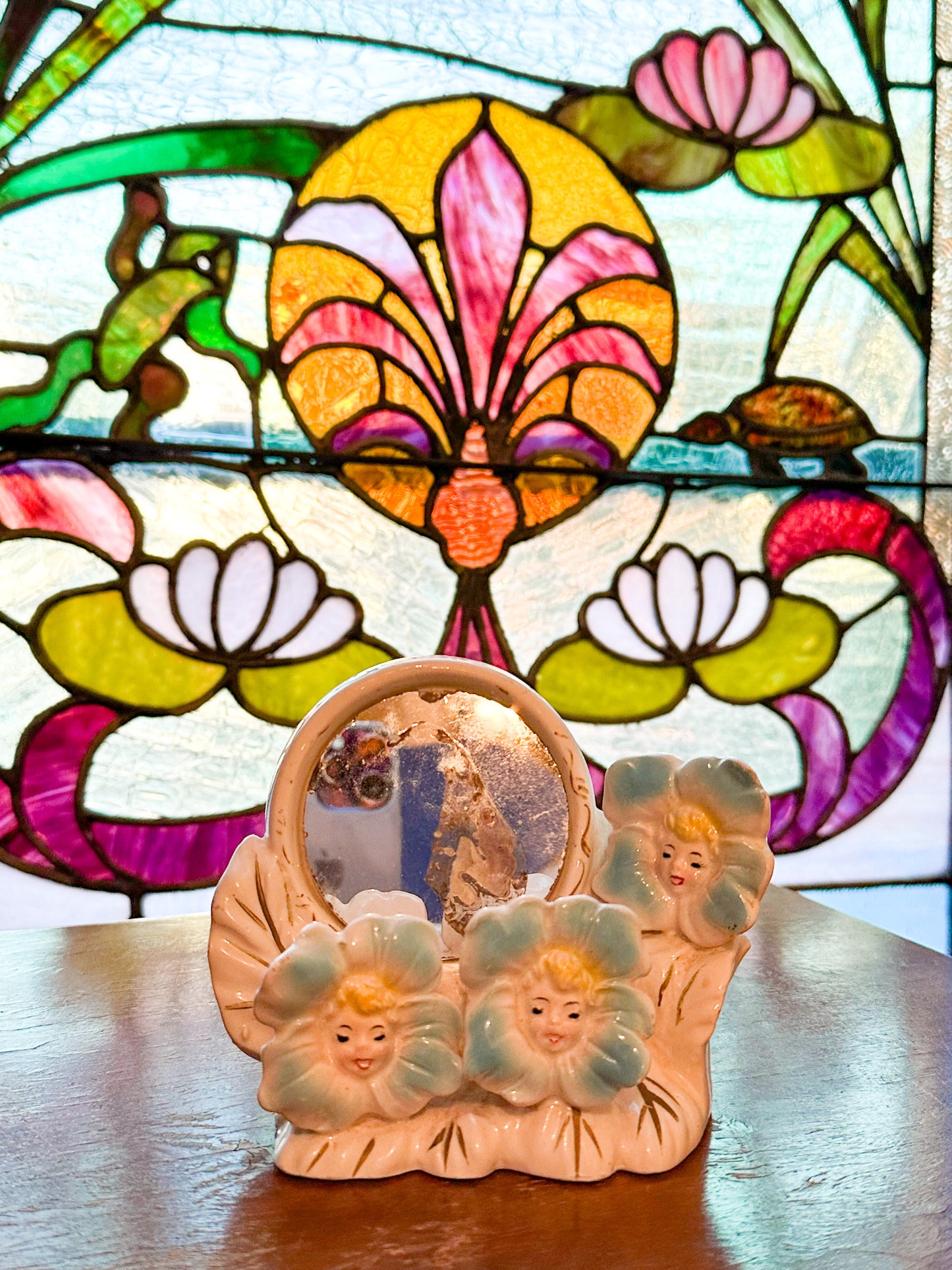 Vintage Anthropomorphic Flower Face Daisy Lipstick Holder