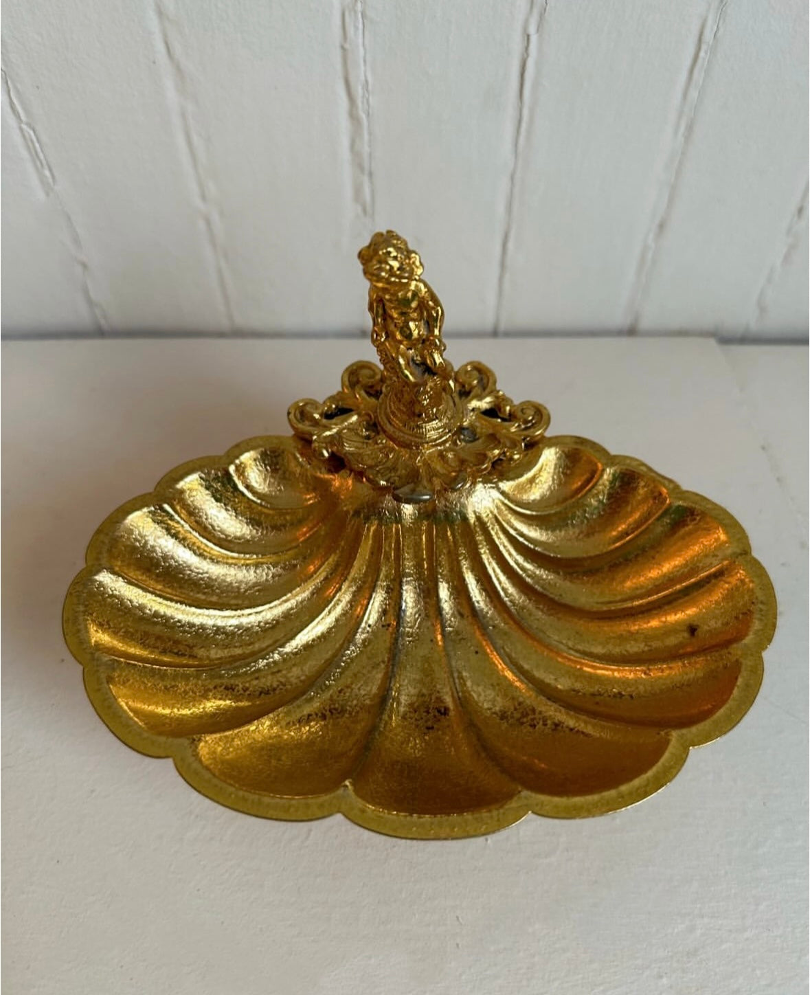 Gold Cherub Shell Dish