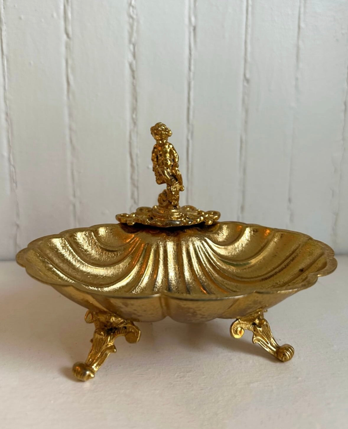 Gold Cherub Shell Dish