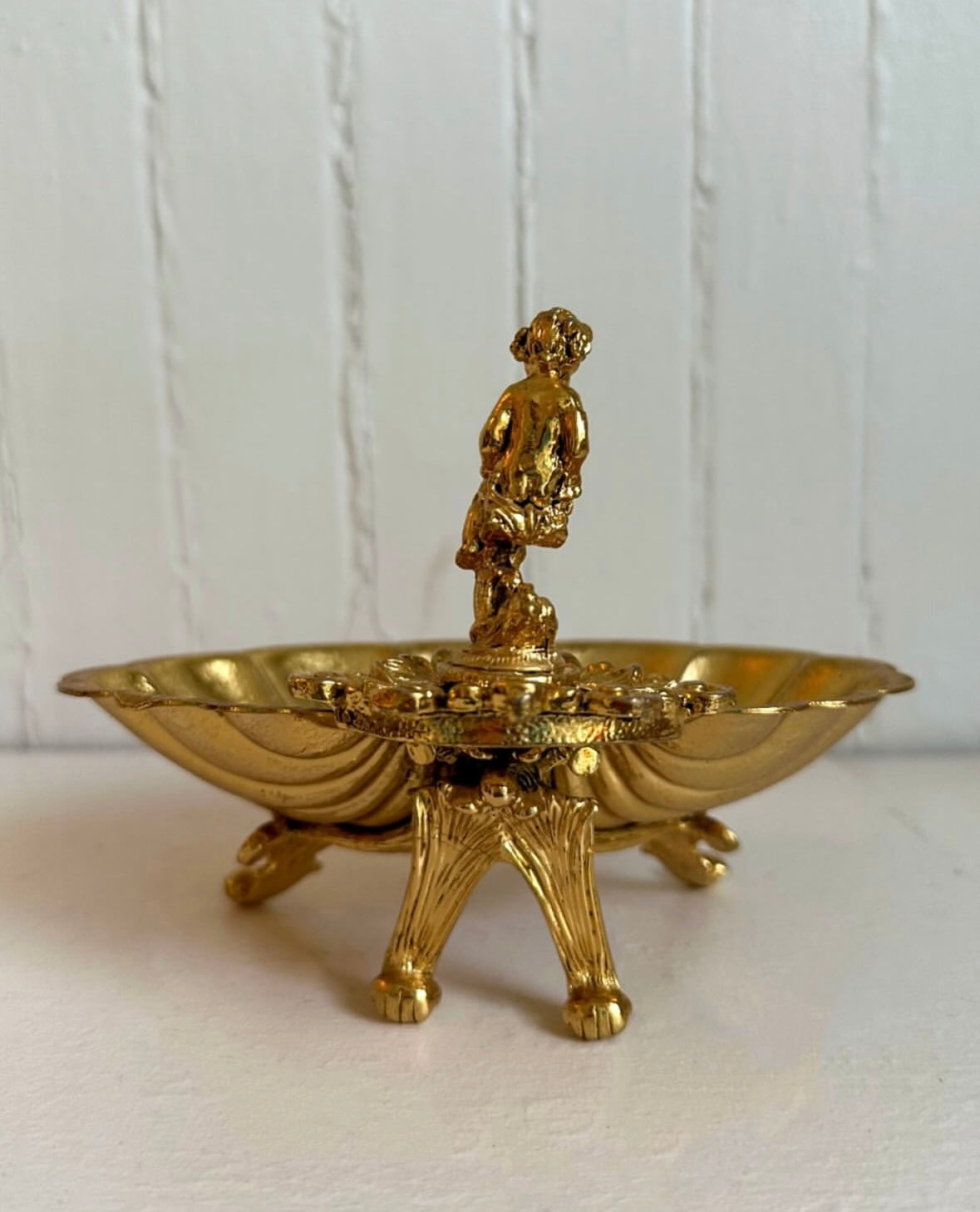 Gold Cherub Shell Dish