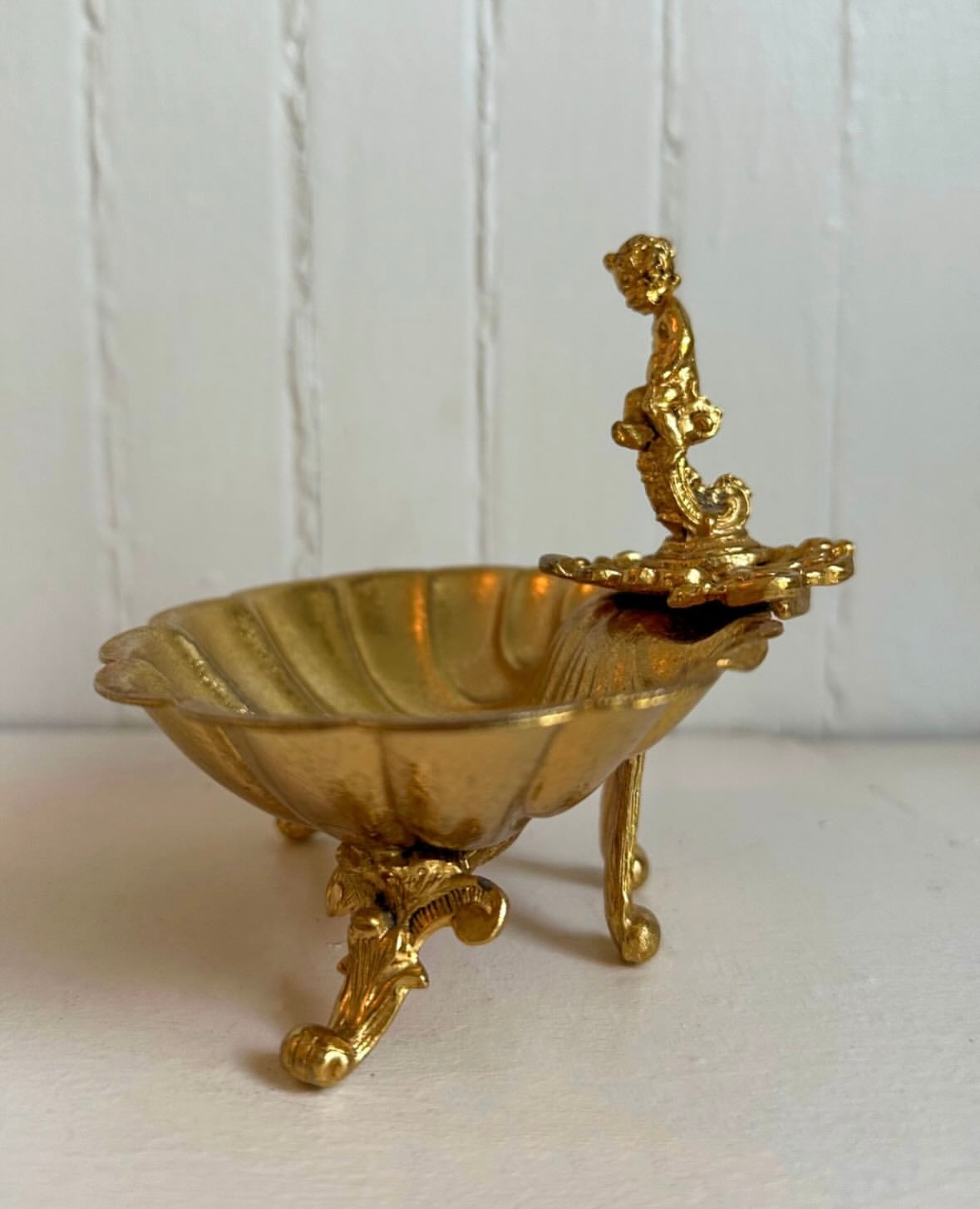 Gold Cherub Shell Dish