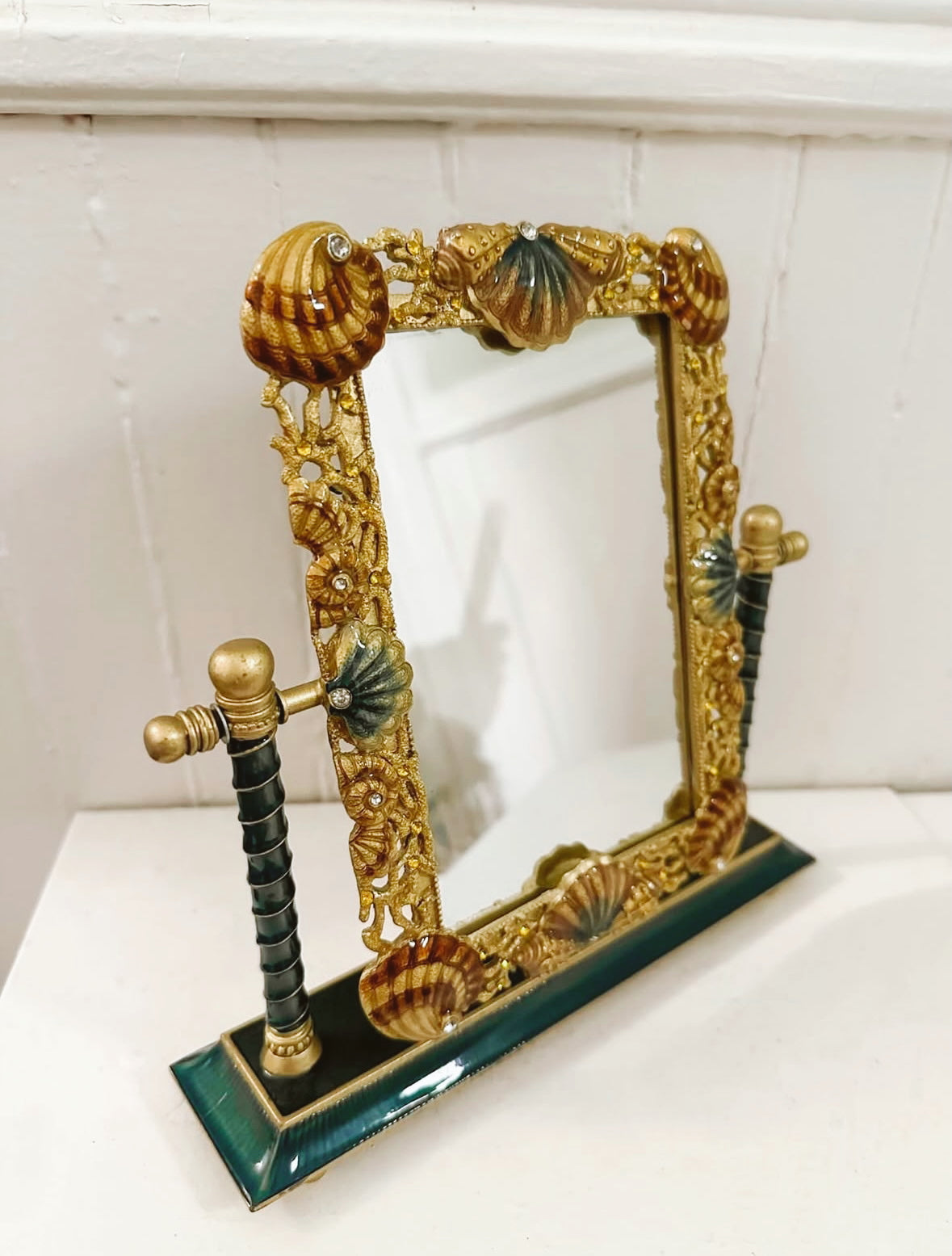 Vintage Seashell Vanity Mirror