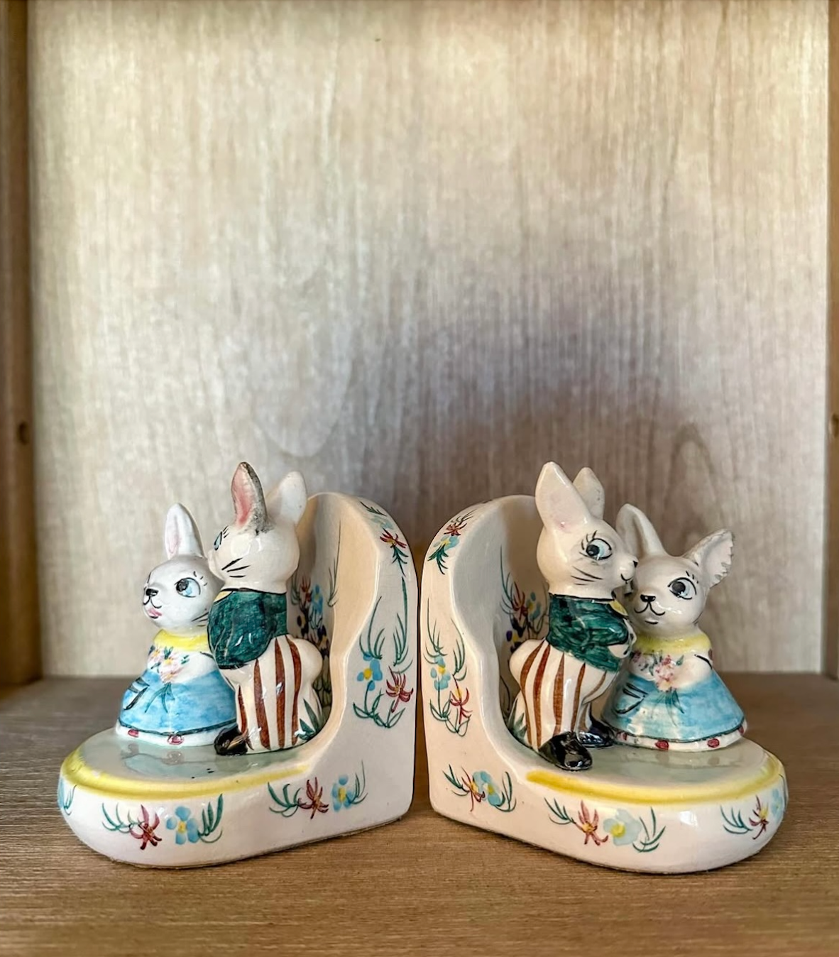Vintage Mid-Century Ceramic Bunny Bookends