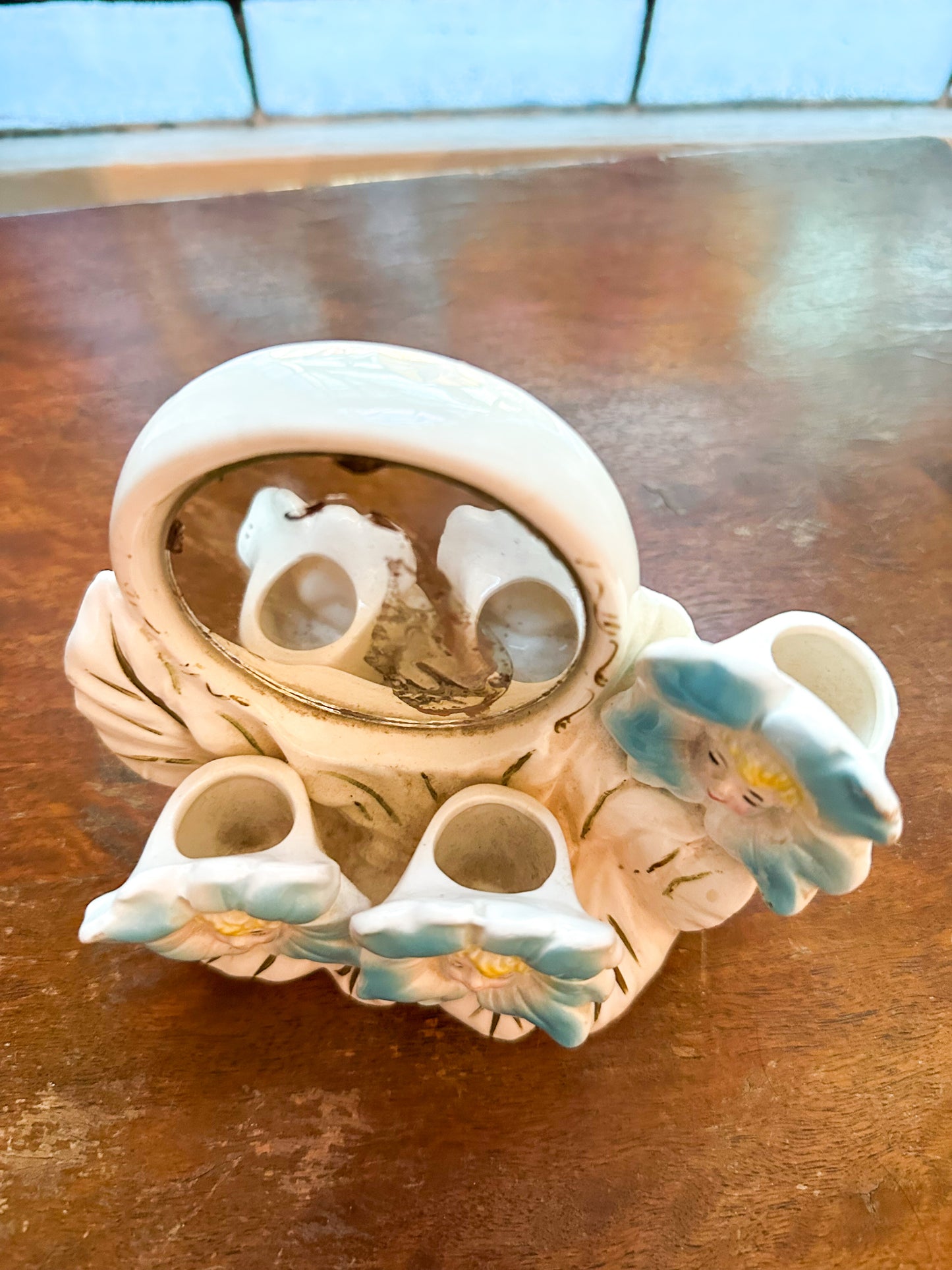 Vintage Anthropomorphic Flower Face Daisy Lipstick Holder