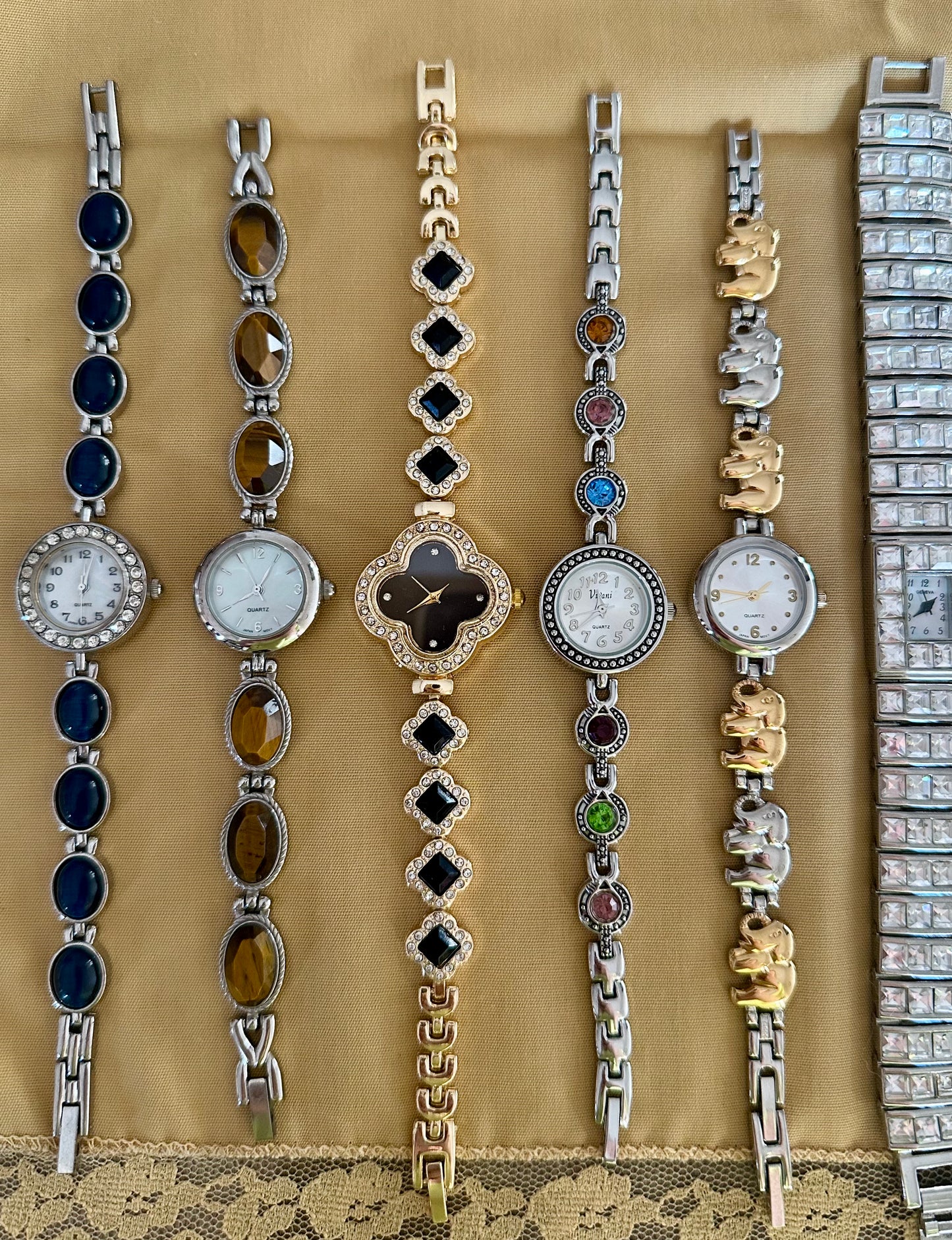 Vintage Black and Gold Clover Watch