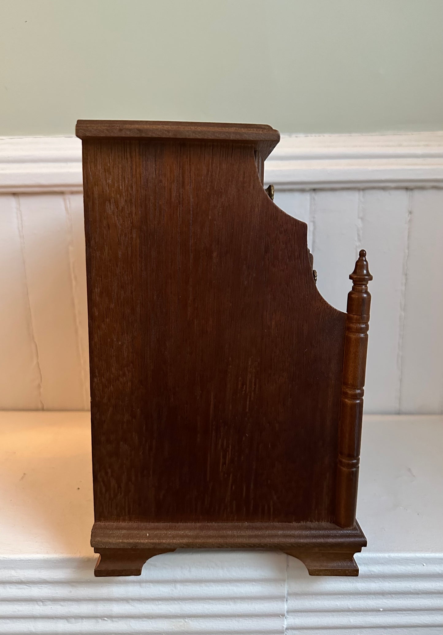 Vintage Dresser Jewelry Box