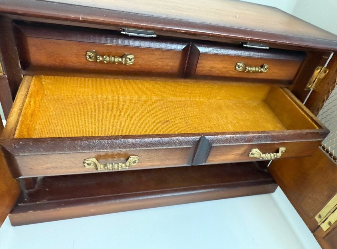 Vintage Jewelry Box