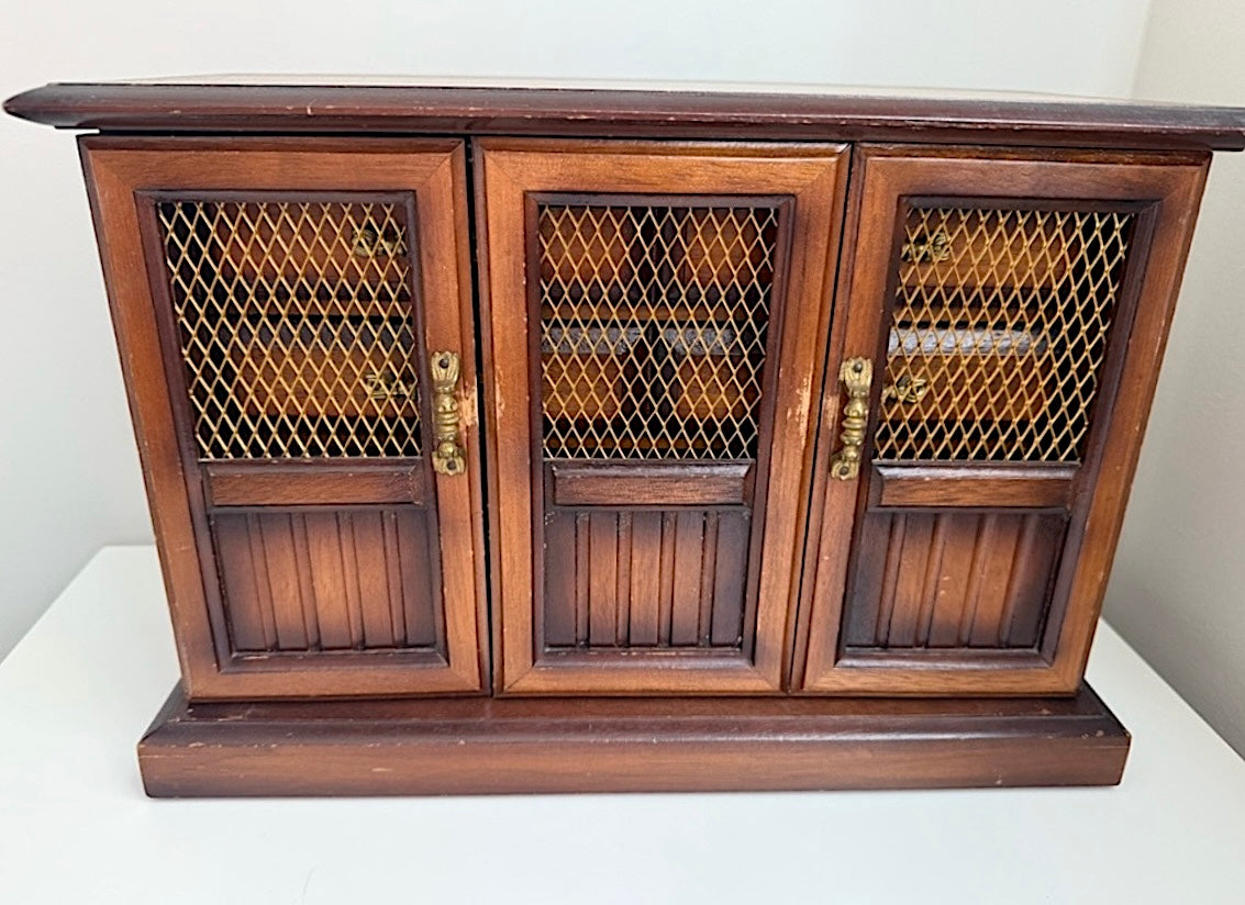 Vintage Jewelry Box