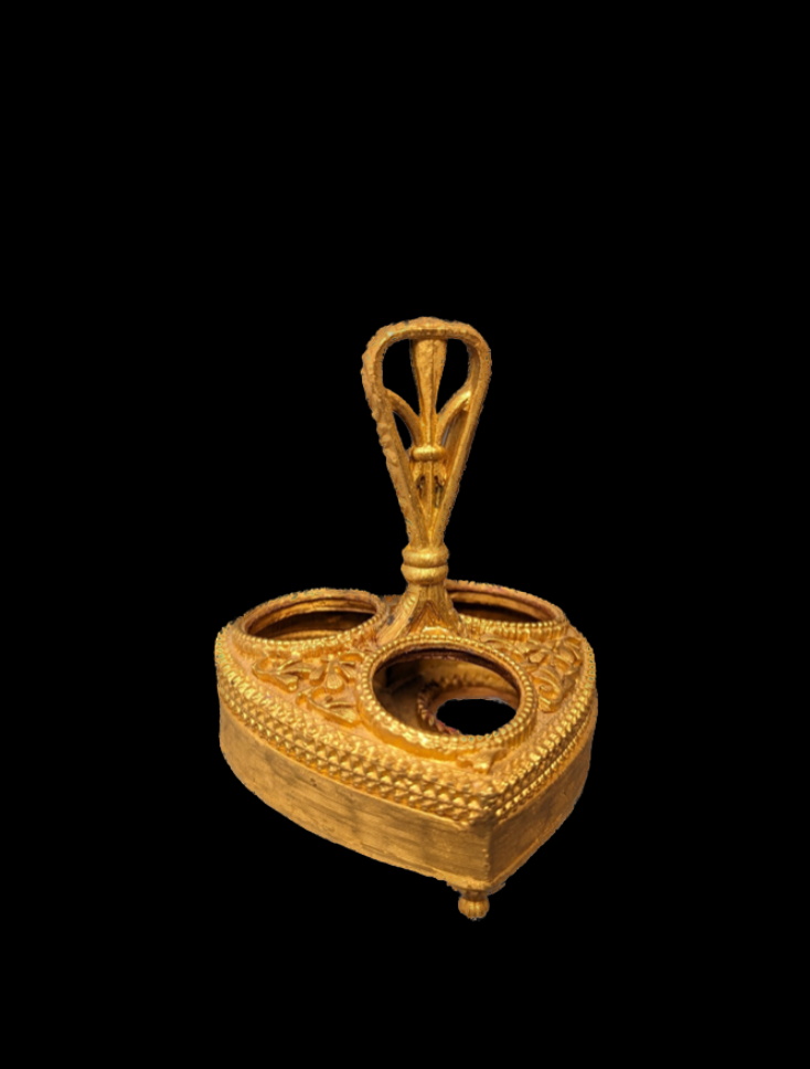 Vintage Gold Heart Lipstick Holder